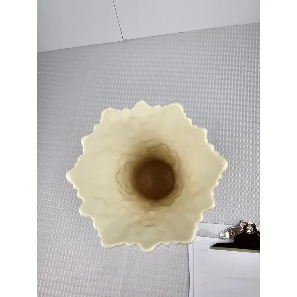 Lenox‎ Woodland Vase, part of the Woodland Collection Classic Cream Color